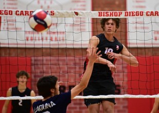 Bishop Diego Boys’ Volleyball Improves to 5-0 With Sweep of Crosstown Rival Laguna Blanca
