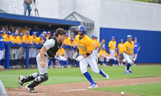 UC Santa Barbara Baseball Gets Back on Track With 5-1 Victory Over Hawaii in Series Finale