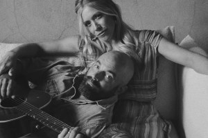 Drew and Ellie Holcomb – Never Gonna Let You Go To
