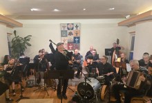 ON the Beat | Americana and Celtic-ana, Church-Bound