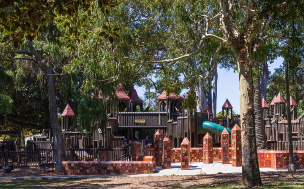 Cierre temporal del parque infantil Kid’s World por mantenimiento