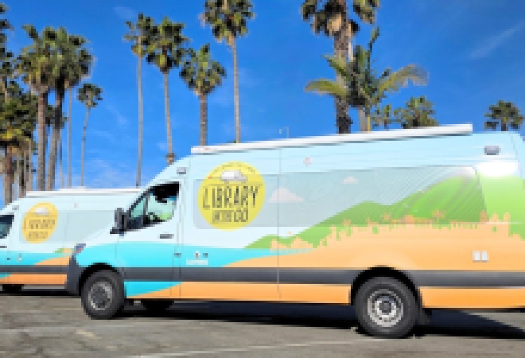 ¡La Biblioteca Pública de Santa Bárbara inaugura su segunda Biblioteca Móvil!