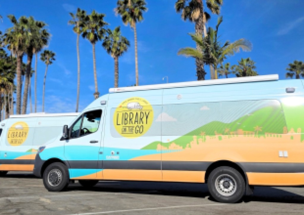 ¡La Biblioteca Pública de Santa Bárbara inaugura su segunda Biblioteca Móvil!