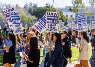 UAW Workers Stage ‘Last Chance’ Practice Picket at UC Santa Barbara