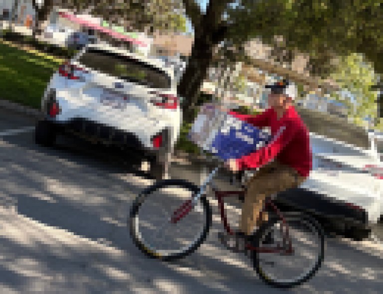 APCD Regala 400 purificadores de aire a los residentes de Old Town Goleta