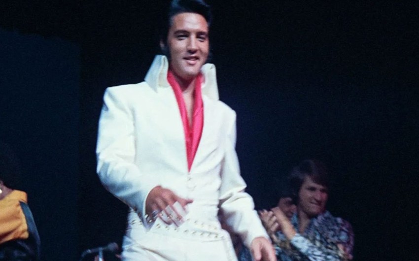 A King’s Life, Stripped