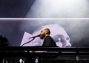 Review | Disclosure Turns a Weekday at the Bowl into a Weekend Night