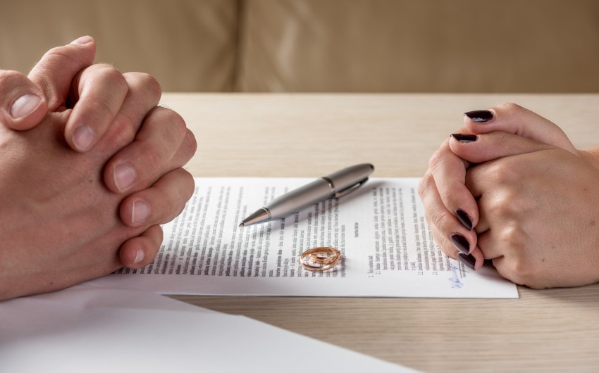 After Divorce: Sell or Not to Sell?