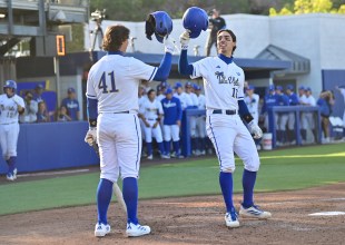 Gauchos Upset No. 14 USC 5-1, Extend Win Streak to Four Games