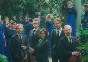 Review | Sonorous Bows and Girls