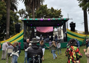 Sunny Attendees Celebrate Earth Day in Santa Barbara