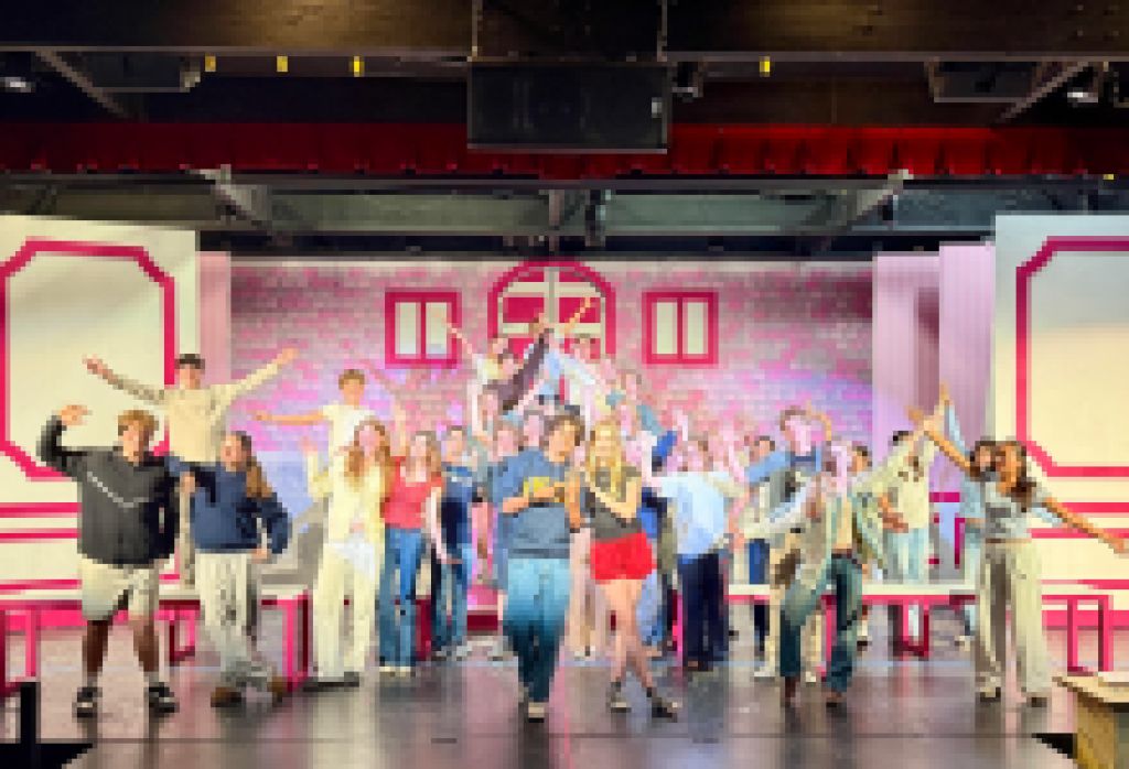 Laguna Blanca School to Stage ‘Legally Blonde The Musical’