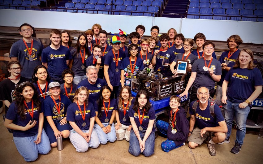Goleta’s Octobots Robotics Advance to World Championship
