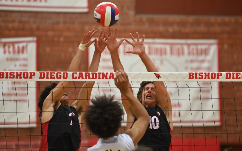Bishop Diego Sweeps Fresno-Edison to Reach CIF-State Regional Semifinals