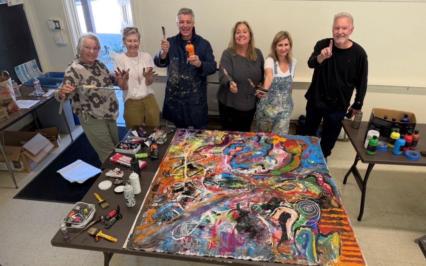 Abstract Work Brings Together Seven Artists