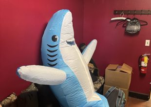 Erin Brings Fin-tastic Energy to The Indy Awards