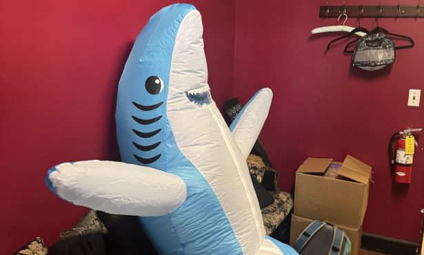 Erin Brings Fin-tastic Energy to The Indy Awards