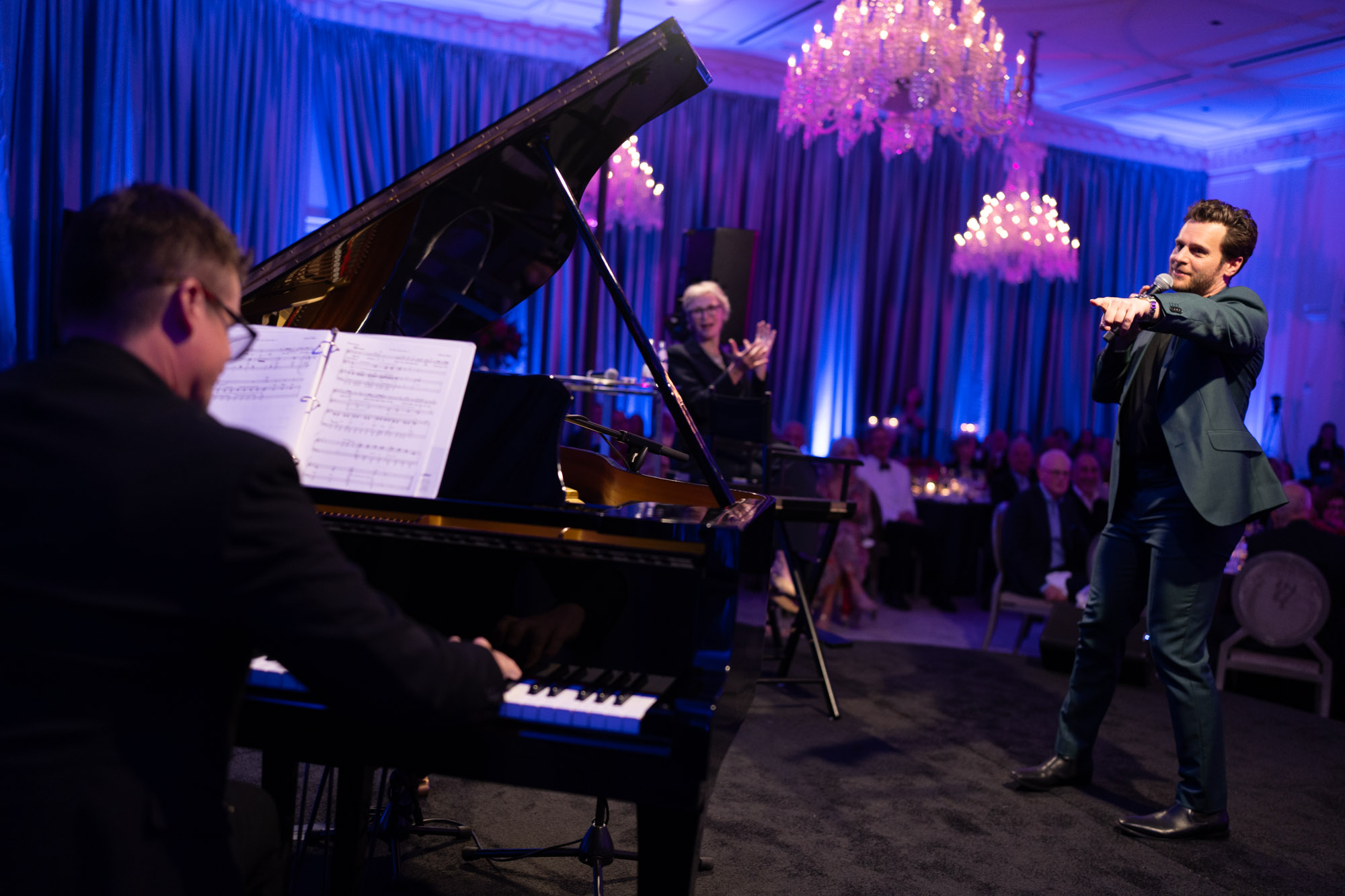 Bantering for Arts Education with Jonathan Groff and Jane Lynch 