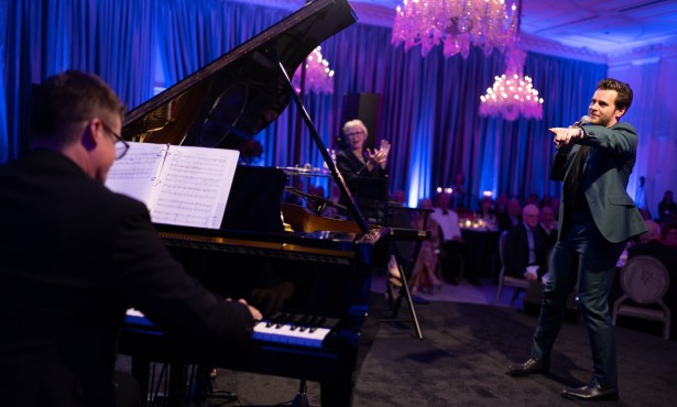 Bantering for Arts Education with Jonathan Groff and Jane Lynch 