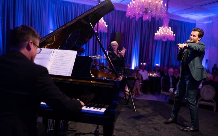 Bantering for Arts Education with Jonathan Groff and Jane Lynch 