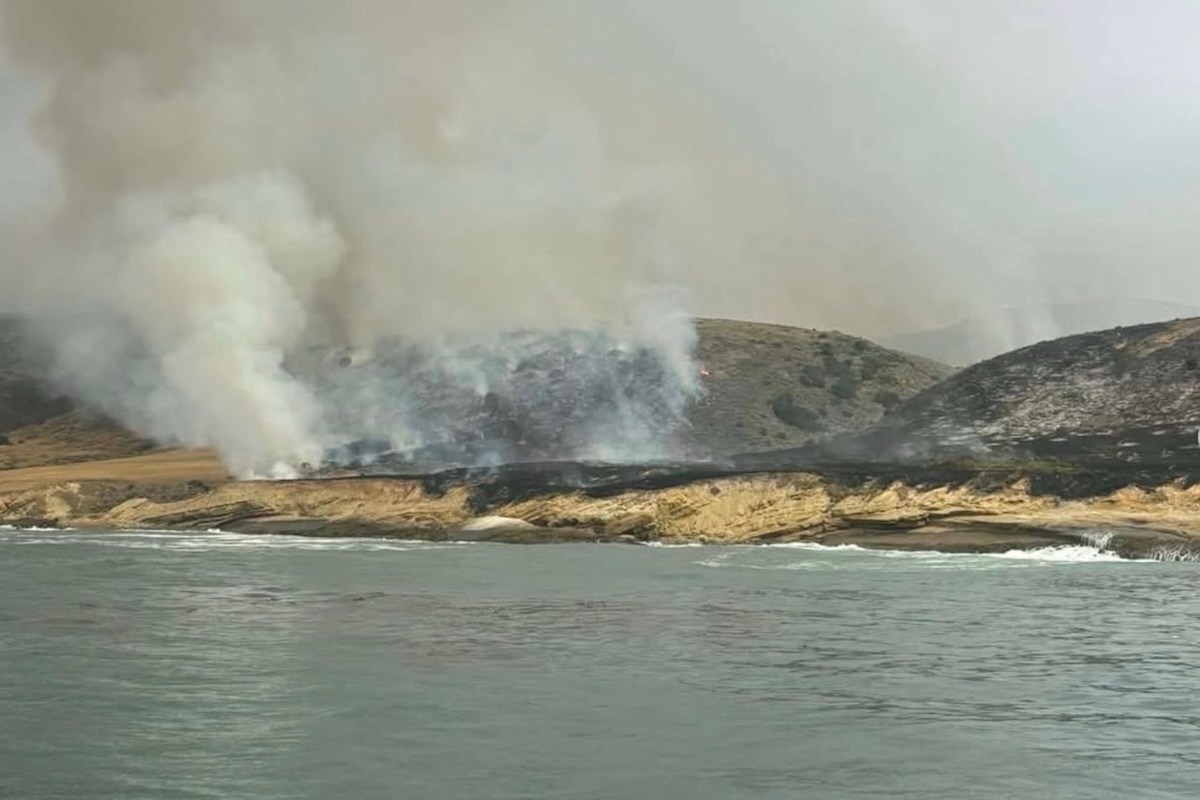 Vegetation Fire Breaks Out on Santa Rosa Island - The Santa Barbara ...