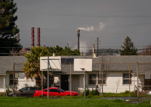 $6 Gas and Refinery Fears Collide with California’s Climate Ambitions
