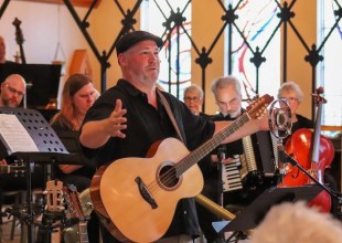 Peace in a Pod Ushers in Spring with Benefit Concert