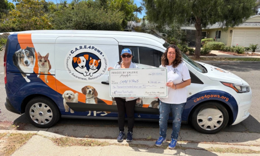 Images by Valerie’s 6th Annual Pooch Playoffs Raises $3,200 for Care4Paws