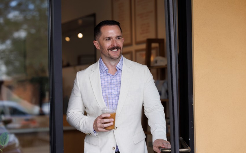 Purple Reign: Buellton Mayor Pushes Past Partisanship to Make City ‘Simply Fabulous’
