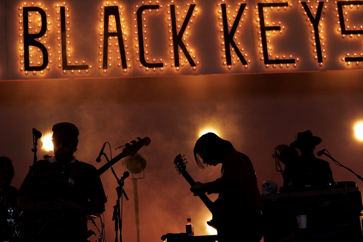 Review | All Is Just Peachy with The Black Keys at Santa Barbara Bowl