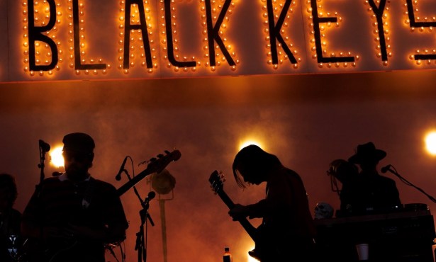 Review | All Is Just Peachy with The Black Keys at Santa Barbara Bowl