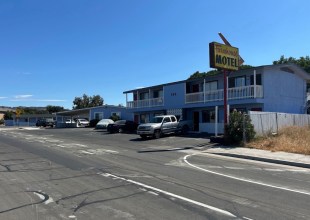 Buellton Sued over New Law Prohibiting Long-Term Stays at Motels on Avenue of Flags