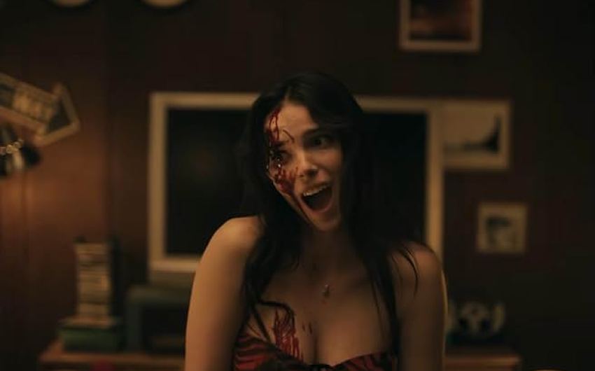 Review | Obsessed with ‘Obsession’