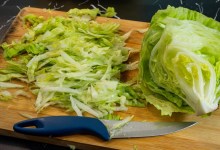 Taylor Farms Shredded Lettuce Served at Some Taco Bells Linked to Parasite Causing Explosive Diarrhea 