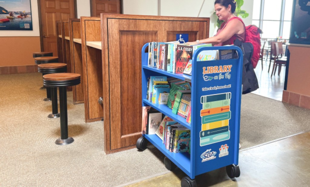 “Bibliovuelo” se inaugura en el Aeropuerto de Santa Bárbara
