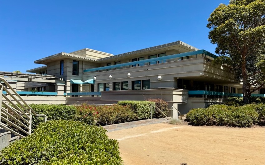 Empty Office Buildings on Carpinteria Bluffs to Be Converted into Housing?