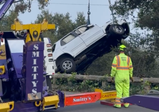 Rollover Crash into Ravine off Santa Barbara’s Alameda Padre Serra Leaves Driver Uninjured