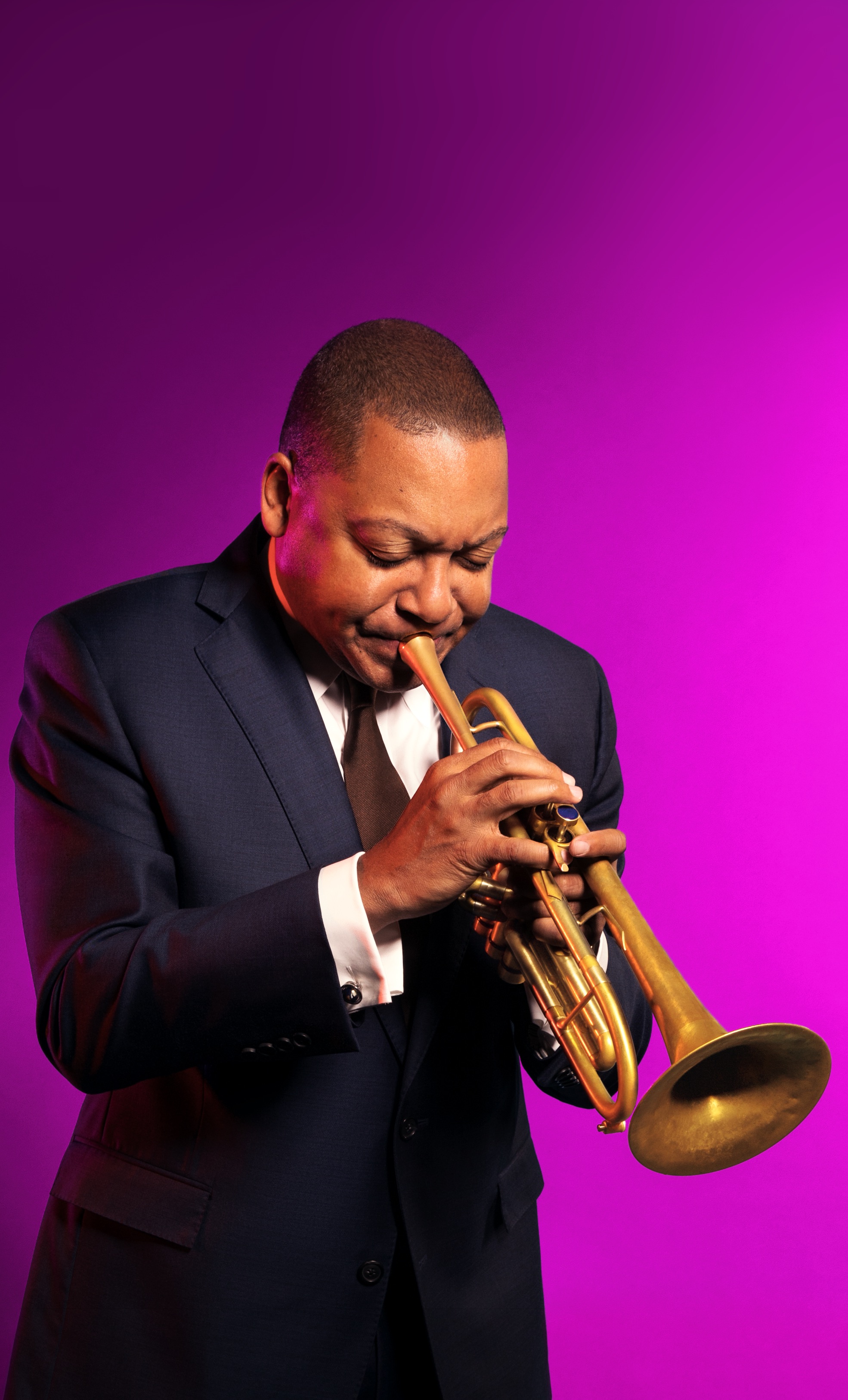 Man with a Horn with a Seven-Player Itch