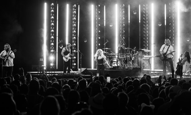 Review | Rainbow Kitten Surprise Delivers a Dynamic Santa Barbara Bowl Performance