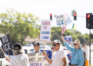 ‘Justice for All’ Protests Held in Santa Barbara, Carpinteria in Wake of ICE Killings