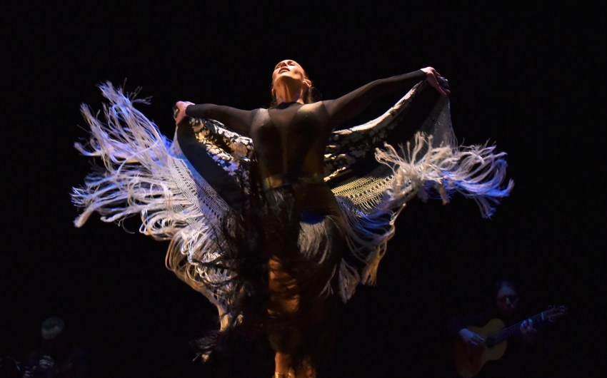 Spectacular Flamenco Suite Sets the Lobero Stage on Fire