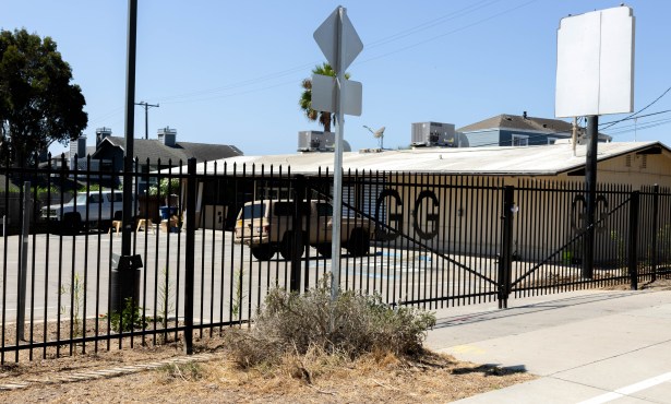 Residents Pepper Goleta Council with Questions, Advice on What to Do About Gun Shop Near Preschool