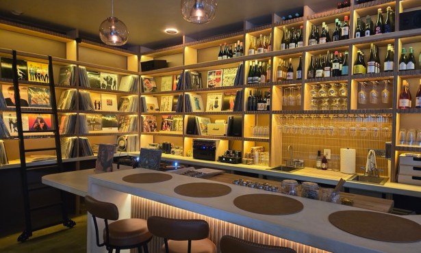 New Venue for Sippin’ and Spinnin’