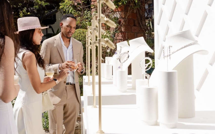 Tiffany & Co.’s ‘Bird on a Rock’ Collection Sparkles in the Afternoon Sun at the El Encanto