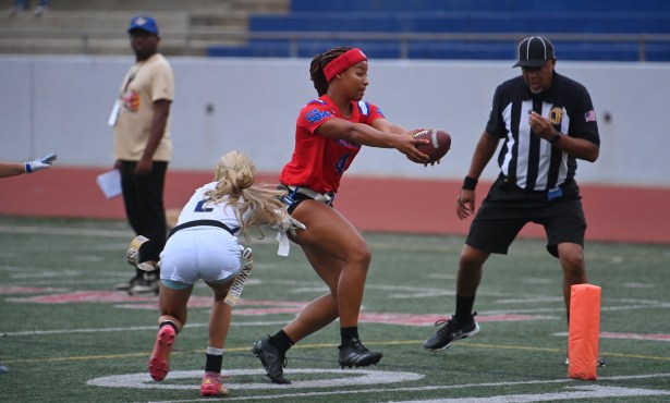 Young Royals Make Big Strides in 36-6 Rout of Sherman Oaks Notre Dame