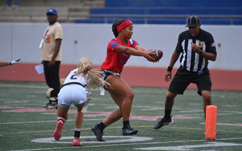 Young Royals Make Big Strides in 36-6 Rout of Sherman Oaks Notre Dame
