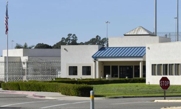 Lompoc Correctional Officer, Wife Plead Guilty to Smuggling Drugs to Inmate 