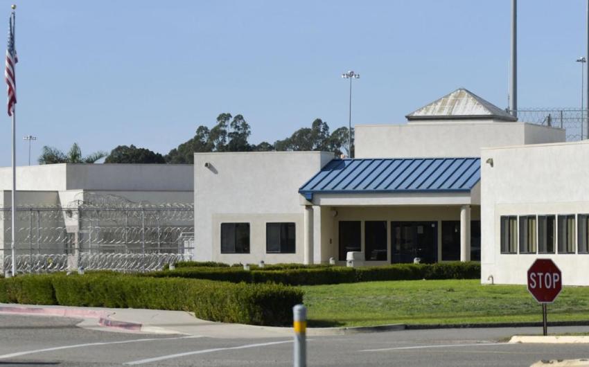 Lompoc Correctional Officer, Wife Plead Guilty to Smuggling Drugs to Inmate 