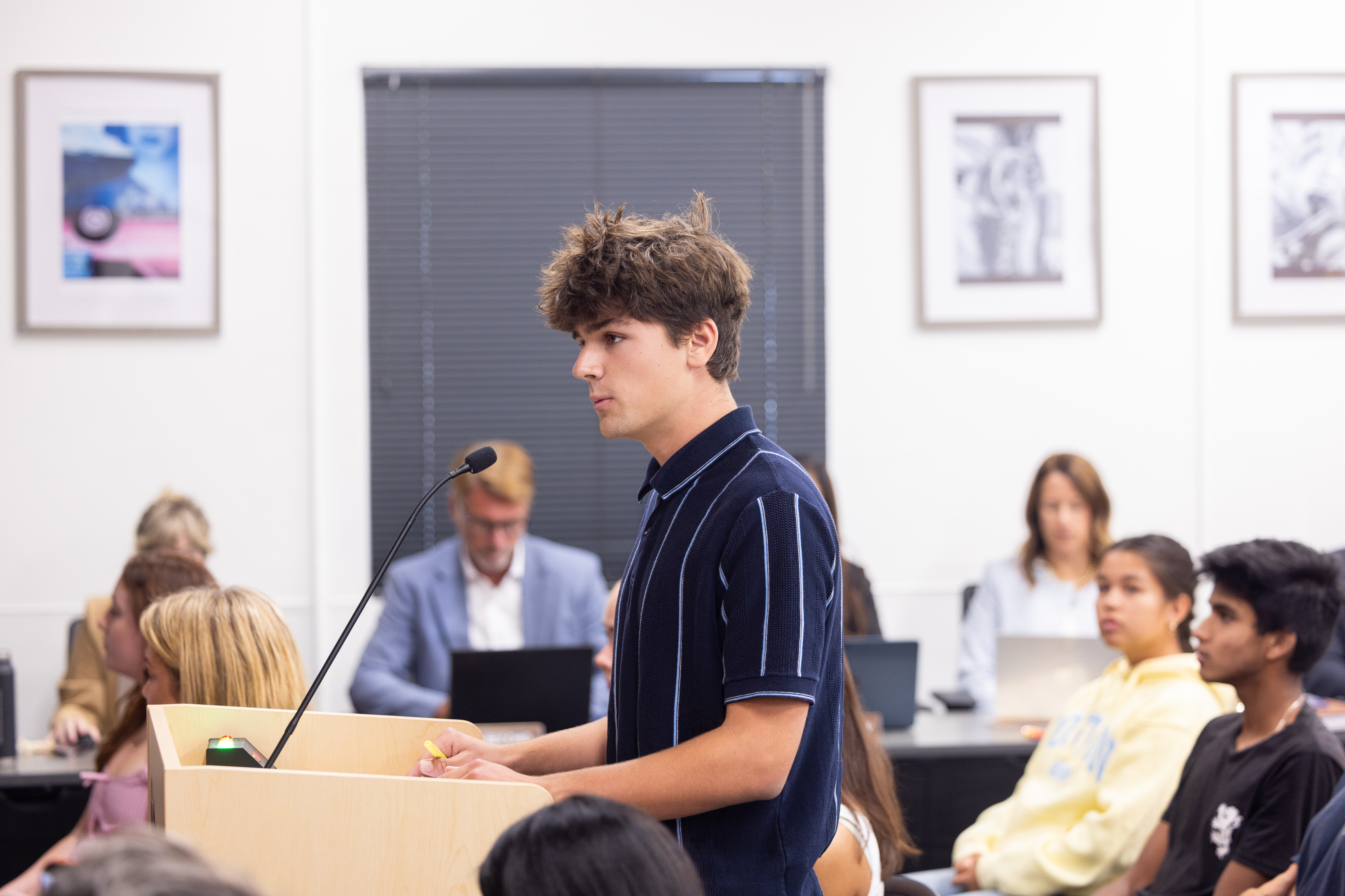 Santa Barbara Unified Students Sound Off on YouTube Ban