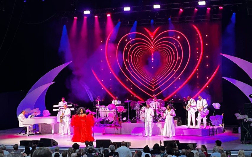 Review | Diana Ross is Still a Superstar in Santa Barbara